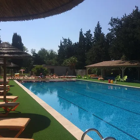 Camping La Vallee De Taradeau